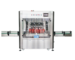 這才是真正的“加油”現場(chǎng)！食用油灌裝機正在現場(chǎng)加油